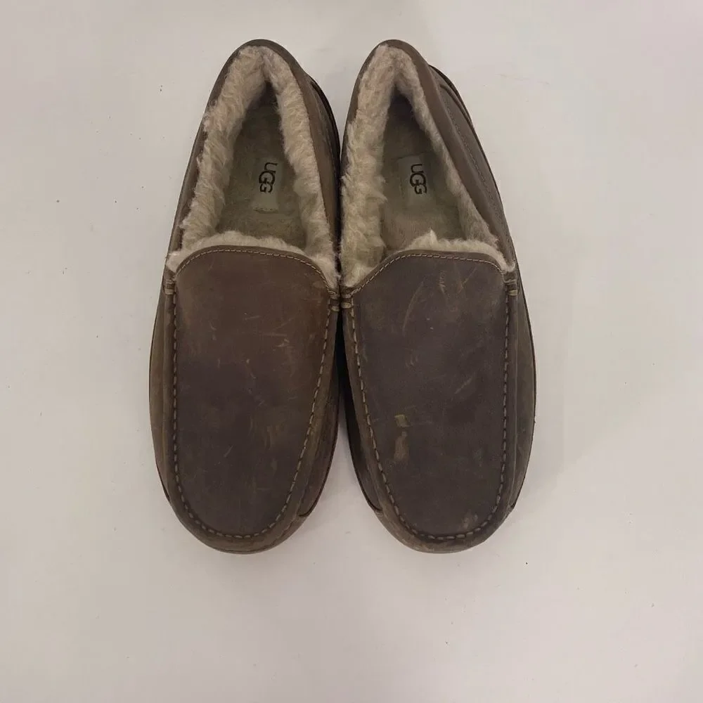 UGG‎ Brown Leather Fur Lined Slipper Shoes Men’s 10